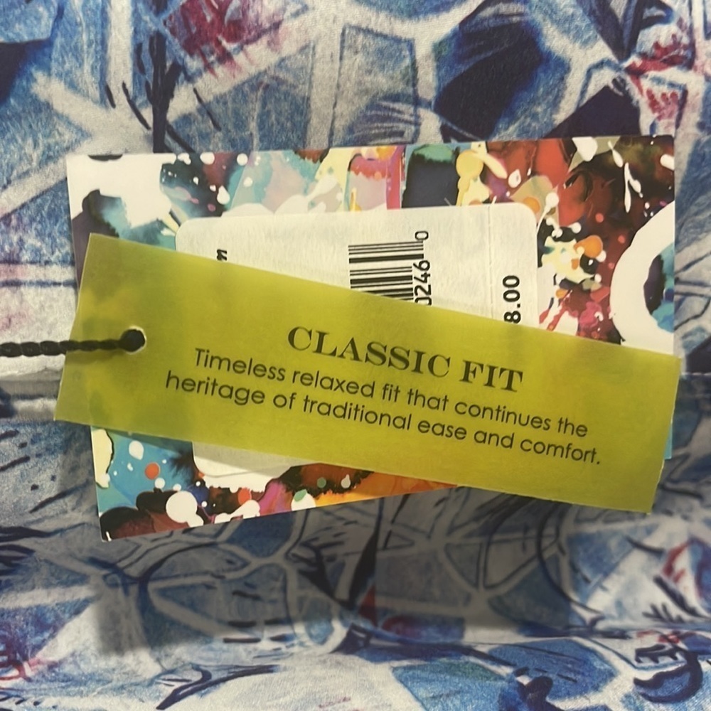 Robert Graham Classic Fit Brenner Short Sleeve Button Up. Size M. - Picture 10 of 10